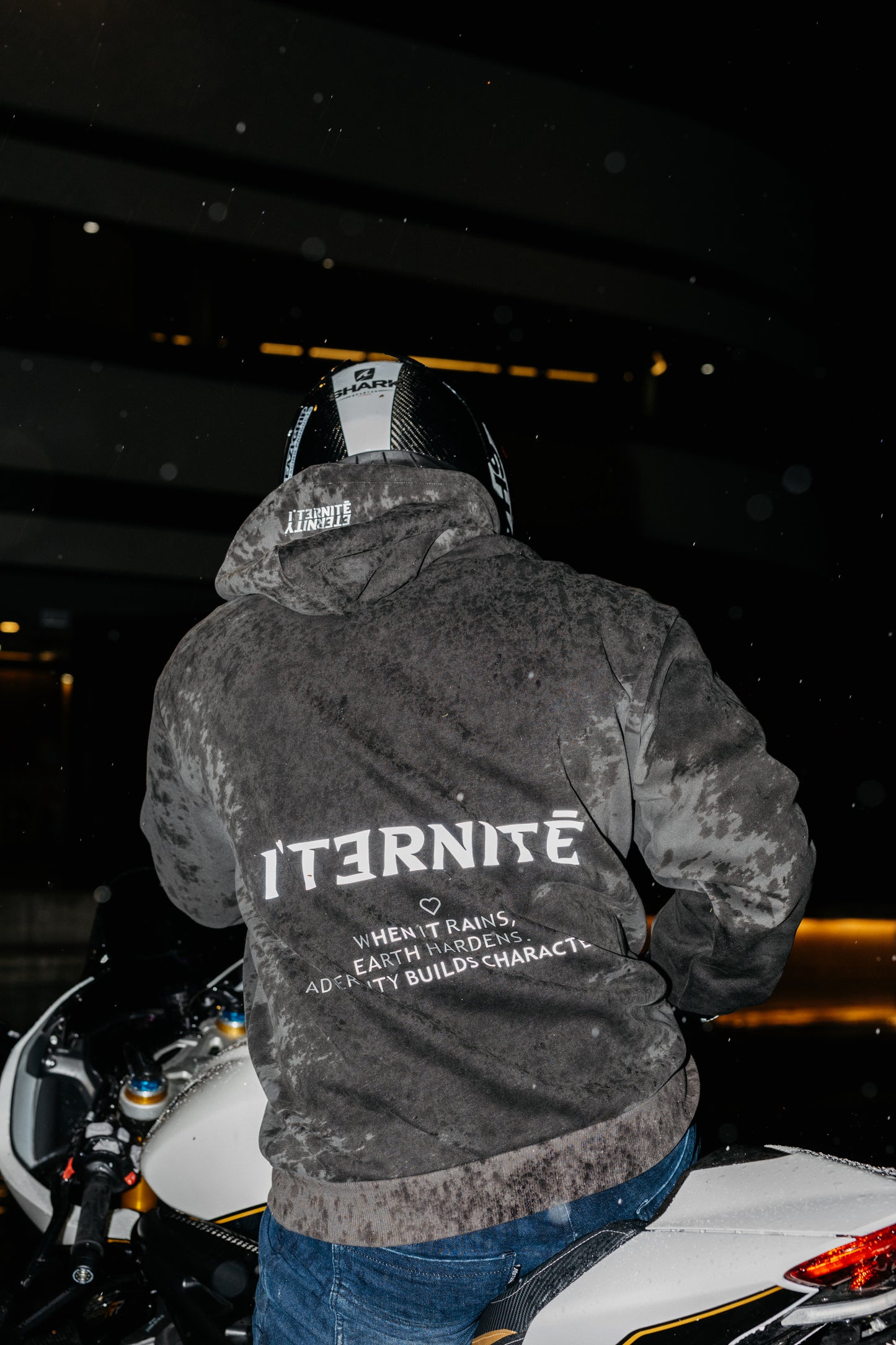 HIDDEN MESSAGE REFLECTIVE HOODIE